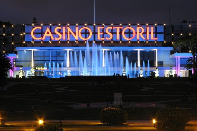 Sintra Private Tour with driver/guide and tickets include - The Allure of Sintra’s Palaces and Gardens