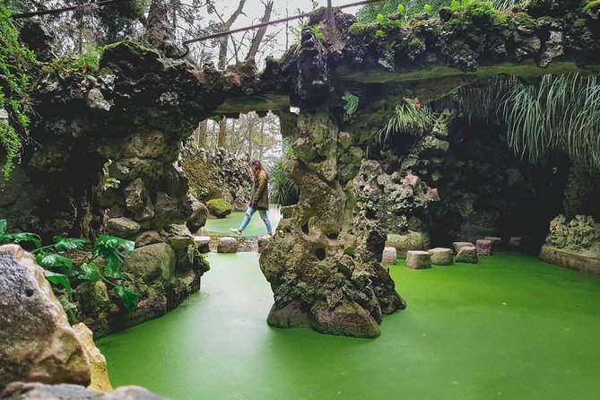 Sintra, Regaleira and Pena Palace Guided Tour From Lisbon - Lunch Break