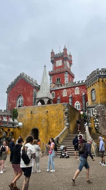 Sintra: TukTuk Tour With a Local Guide - A Closer Look at the Experience: What to Expect on the Tour
