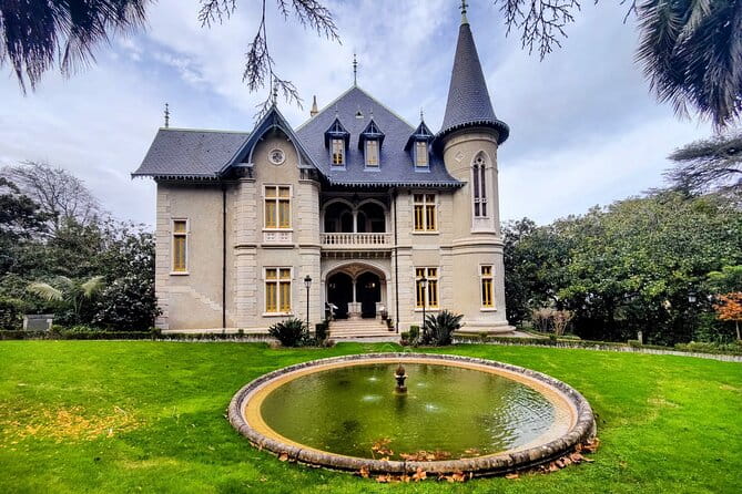 Sintra's Mystical Palaces: Private Walking Tour - Unveil the Magic of Sintra with a Private Guided Tour