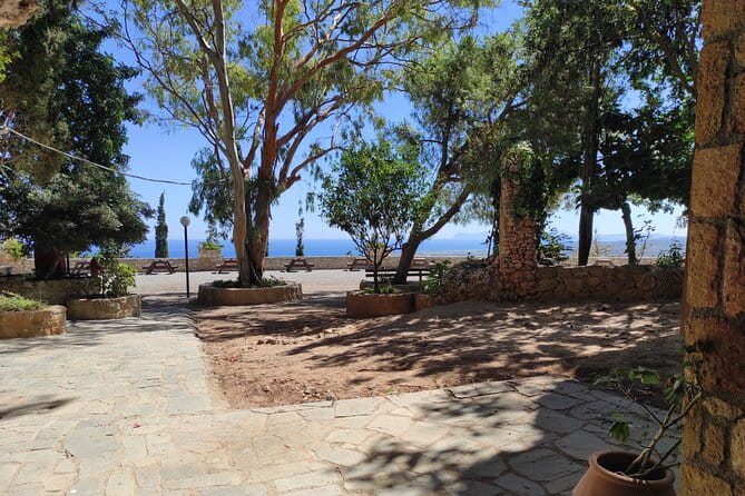 Sips of Crete: Flavors, Legends & Hidden Gems - Discovering West Crete: An In-Depth Look at the Itinerary