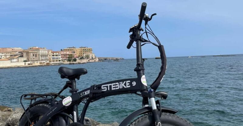 Siracusa E-bike rental service - Who Should Consider This Experience?