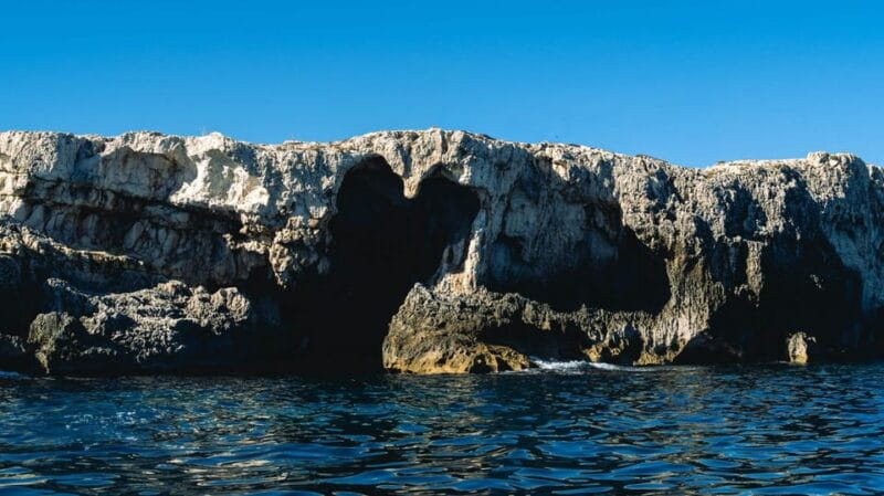 Siracusa: Ortigia and Plemmirio Boat Tour with Drinks - Exploring Siracusa’s Coastline: What to Expect