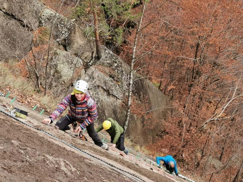 Siriu Lake Kayaking and Via Ferrata - Who Will Love This Tour?