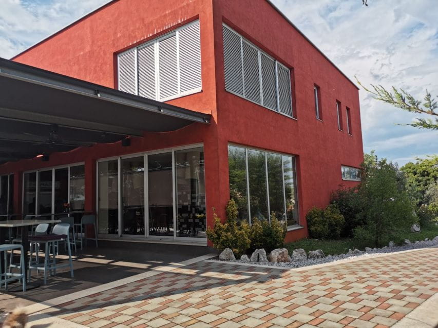 Šišan: Organic Winery Tour and Tasting Experience - Pricing and Booking