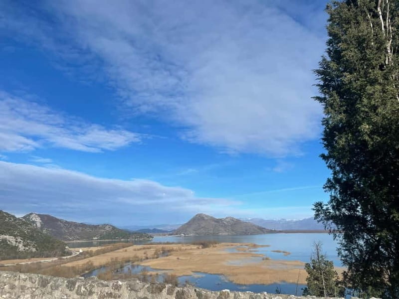 Skadar Lake: cruise & lunch in the Fortress (from Podgorica) - Key points / Takeaways