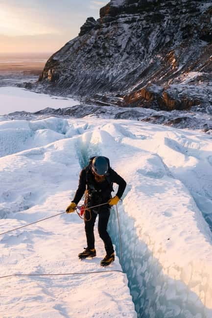 Skaftafell: Glacier Hike & Ice Climbing Adventure - The Hidden Gems: Ice Caves & Unique Formations