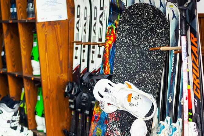 Ski and snowboard equipment in Bansko,Bulgaria - Booking and flexibility