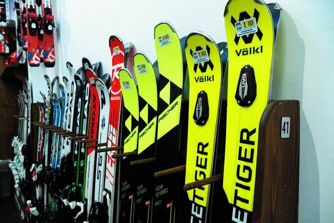 Ski and snowboard equipment in Bansko,Bulgaria - Who should consider this experience?