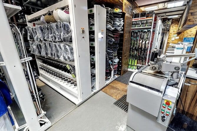 Ski and Snowboard equipment rental in Bansko - Key Points / Takeaways