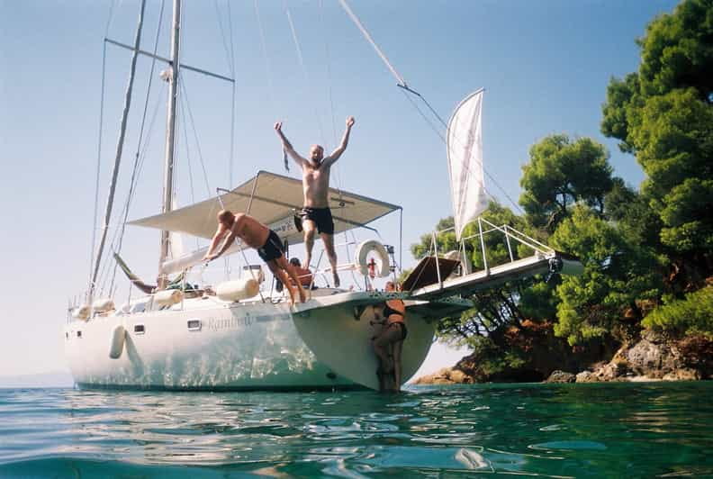 Skiathos private tours :Sailing day with lunch on board, - Key points / Takeaways