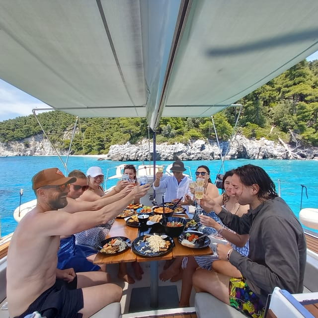 Skiathos private tours :Sailing day with lunch on board, - FAQ