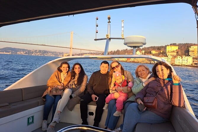 Skip line Old Town tour with Bosphorus Yacht Ride - Ending the Day: Iconic Landmarks and Culinary Vibes