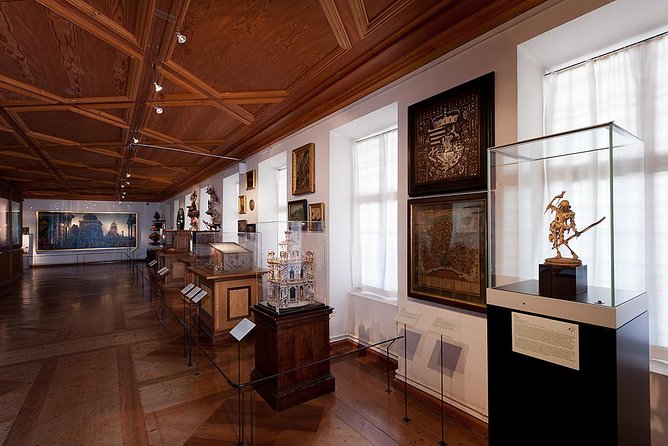 Skip the Line: Ambras Castle in Innsbruck Entrance Ticket - Habsburg Gallery and Portraits