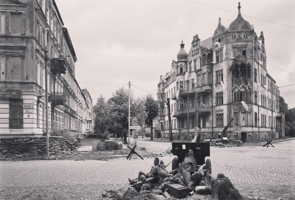 Skip-The-Line Arc De Triomphe Private Tour With Transfers - Important Information