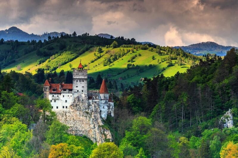 Skip-the-Line at Bran Castle with Guided Tour - Key Points / Takeaways