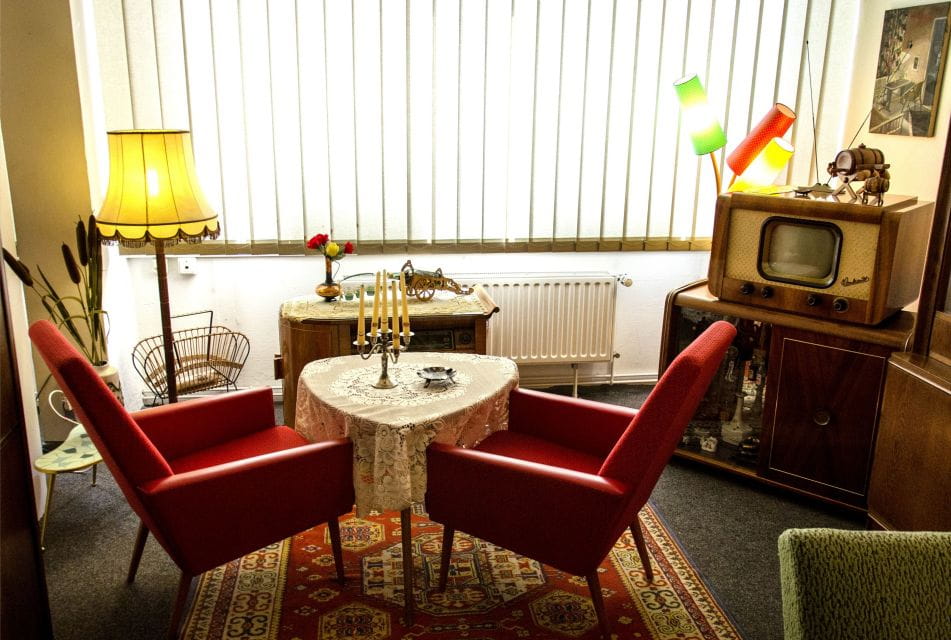 Skip-the-line DDR Museum and Berlin's Old Town Private Tour - Key Points