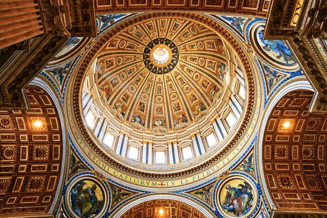 Skip the line fast Entrance Tickets: Vatican Museums & Sistine Chapel - The Surroundings: St. Peter’s Basilica and Beyond