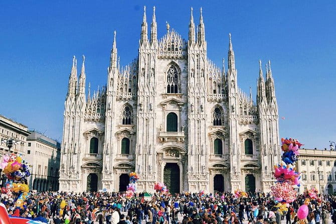 Skip the Line: Milan Duomo and Rooftop Tour for Kids and Families - Inside the Duomo: A Gothic Wonderland