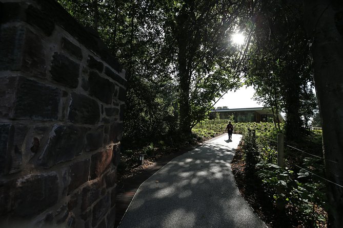 Skip the Line: Strawberry Field Visitor Experience Ticket With Media Guide - Maximum Group Size and Tour Duration