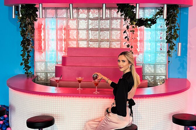 Skip the Line: Youseum Amsterdam Ticket - Location and Transportation