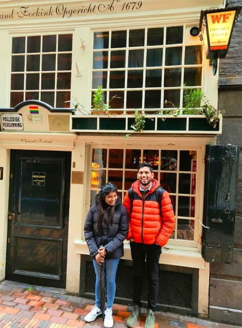 Skipping Lines & Sipping Beers: A History Tour of Amsterdam - Practical Tips for Travelers