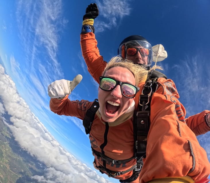 Skydive Algarve: Tandem Skydiving 10.000ft (up to 15.000ft) - Who Will Love This Experience?