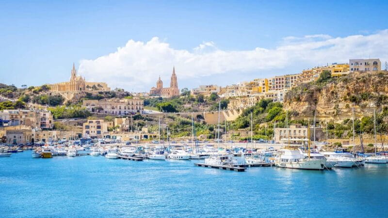 Sliema/St. Paul's: Gozo, Comino & Blue Lagoon Ferry Cruise - Transition to Comino & Free Time at the Blue Lagoon