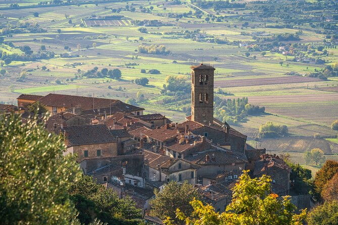 Small-Group Arezzo and Cortona Day Trip from Siena - Discovering the Heart of Tuscany: A Detailed Review of the Small-Group Arezzo and Cortona Day Trip from Siena