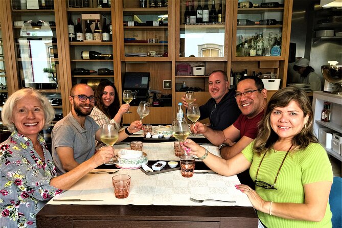 Small Group Day Trip to Braga and Guimarães With Lunch Included - Enjoying the Lunch