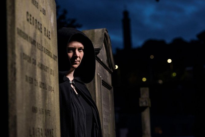Small Group Edinburgh Underground Vaults & Graveyard Ghost Tour - Highlights of the Tour