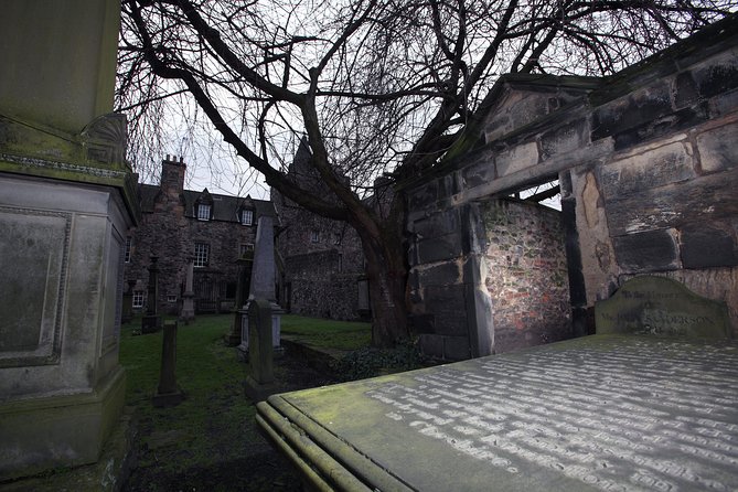Small Group Edinburgh Underground Vaults & Graveyard Ghost Tour - Cancellation Policy