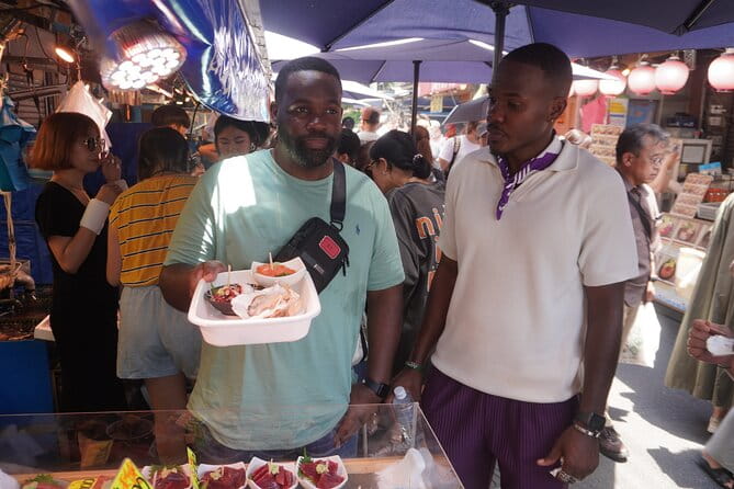 Small Group Food Tour in Tsukiji Market - Accessibility Features