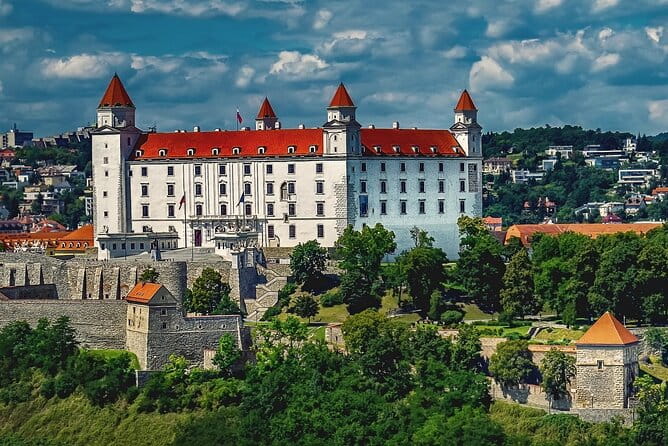 Small Group Half Day Tour from Vienna to Bratislava - Small Group Half Day Tour from Vienna to Bratislava: An Insightful Look