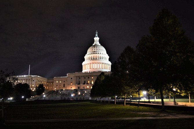 Small Group National Mall Night Tour With 10 Top Attractions - Safety and Policies