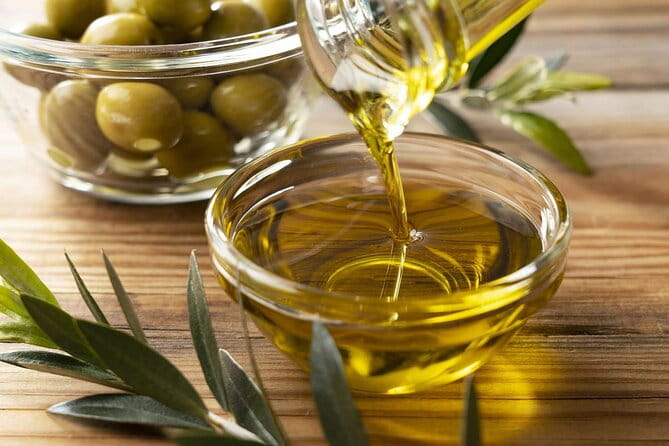 Small Group Olive Oil and Wine Tour with Light Lunch - Practical Details and What It Means for You