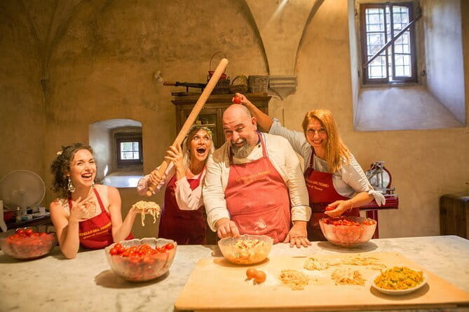 Small Group Pasta Making Class Wine Tasting in a Tuscan Castle - Stepping into Tuscany: The Itinerary