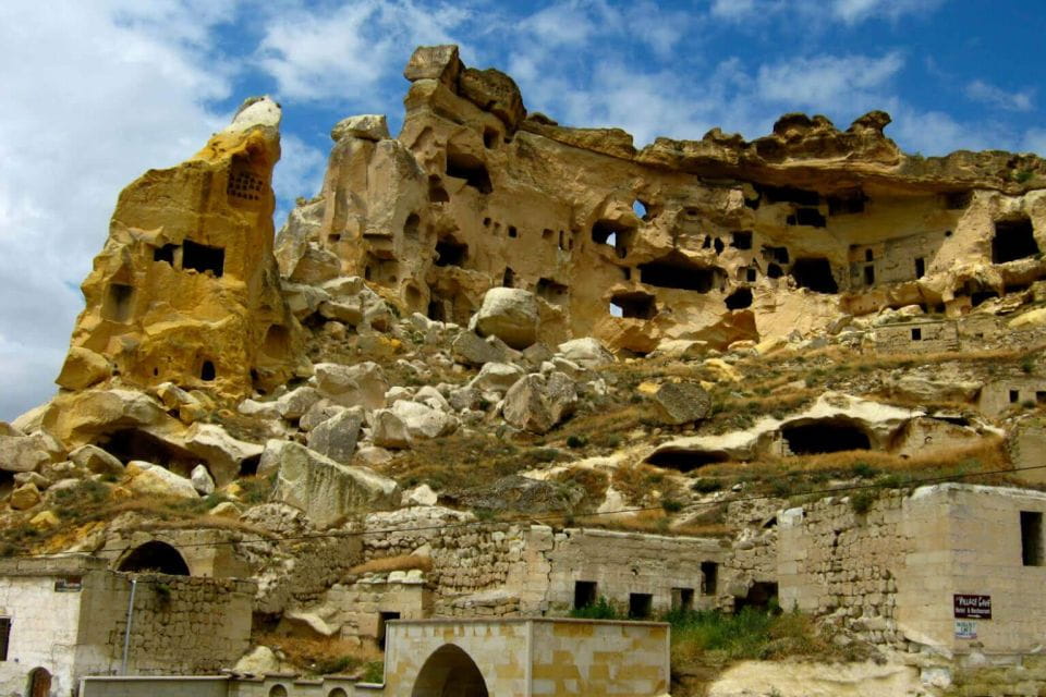 Small Group Red Plus Tour With Spanish Guide, Lunch&Tickets - Göreme Panorama