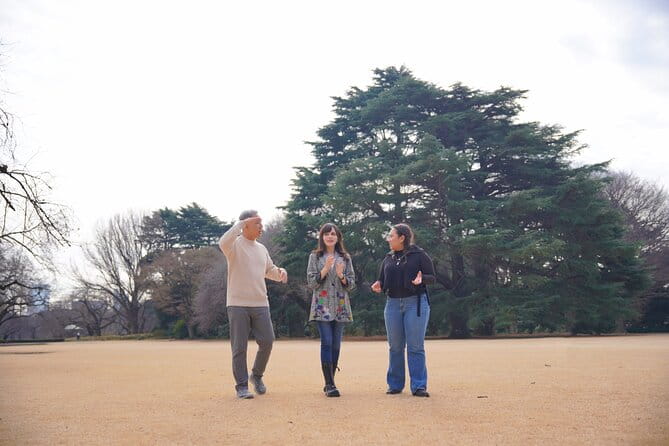Small Group Shinjuku Gyoen Walking Tour - Key Points