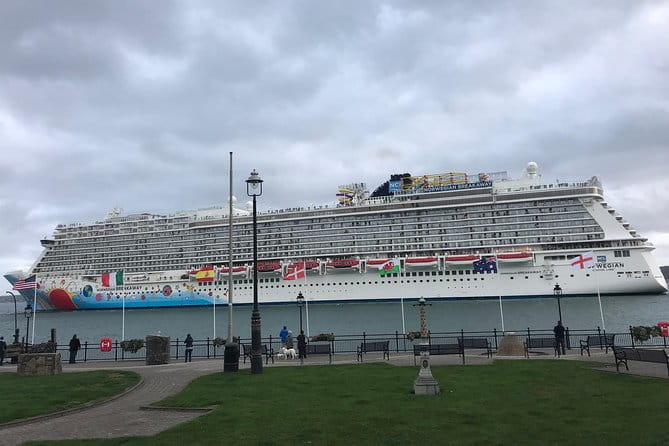 (Small Group) Shore Tour from Belfast: Giant's Causeway and Belfast Day Trip - Key points / Takeaways