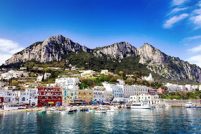 Small Group Stress Free Tour : Capri Island and Blue Grotto from Naples - FAQ