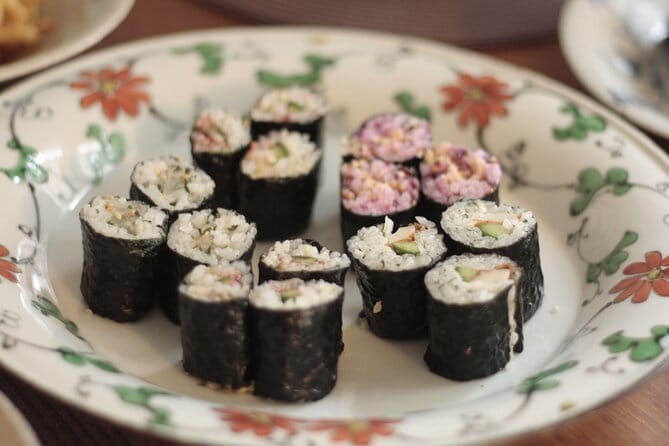 Small Group Sushi Roll and Tempura Cooking Class in Nakano - Starter Dish: Miso Soup