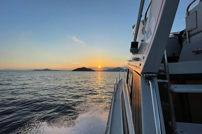 Small Group Tour in Miyajima From Miyahama Onsen - Exploring Miyajima Island