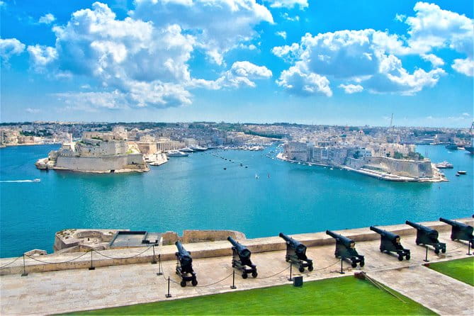 Small Group Tour of Gozo with Victoria and Ggantija Temples - Who is This Tour Best For?