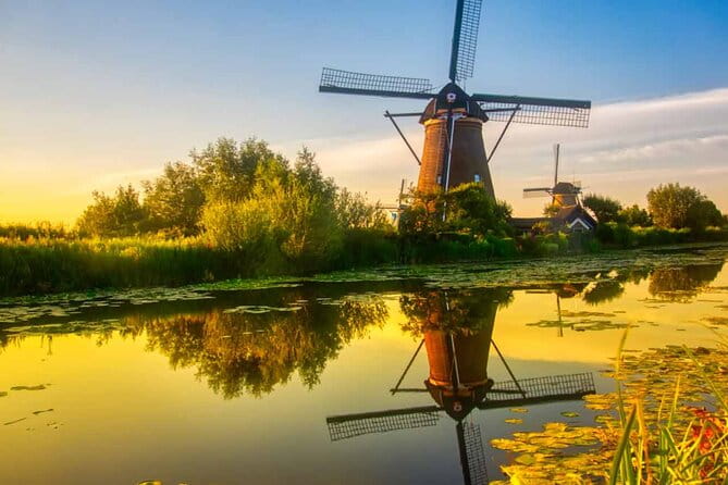 Small group tour to Kinderdijk windmills and Delft from Amsterdam - The Itinerary: What to Expect