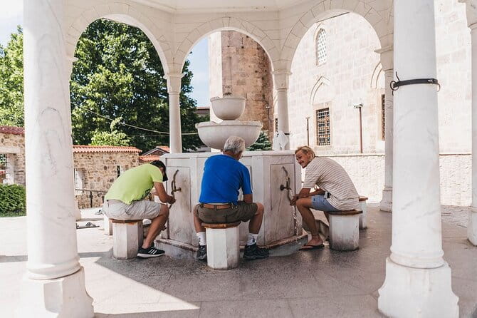 Small Group Tour to Kosovo: Pristina & Prizren from Skopje - Returning to Skopje