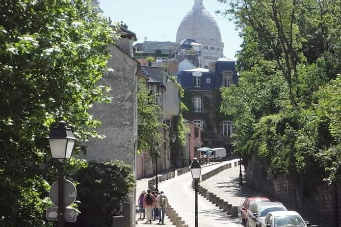 Small group visit to the Montmartre district in Italian - Who Will Love This Tour?