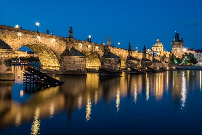 Small-Group Walking Photo Tour of Prague - Professional Techniques
