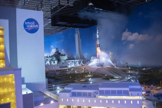 Small Worlds Admission Ticket in Tokyo - Prohibited Items and Policies