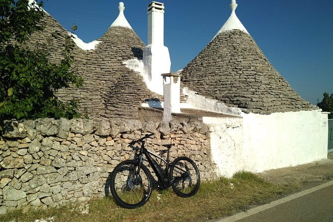 Smart & easy ebike tour in the Itria Valley: Martina Franca - Locorotondo - Key points / Takeaways